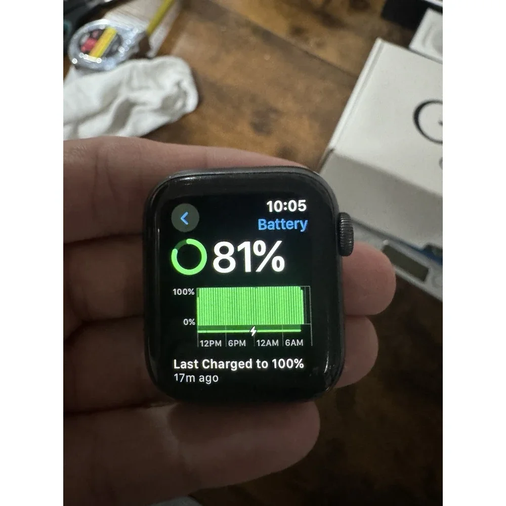 Apple Nike Watch Series 5 44mm Aluminum Ceramic Case Nike (cellular‎ + GPS)